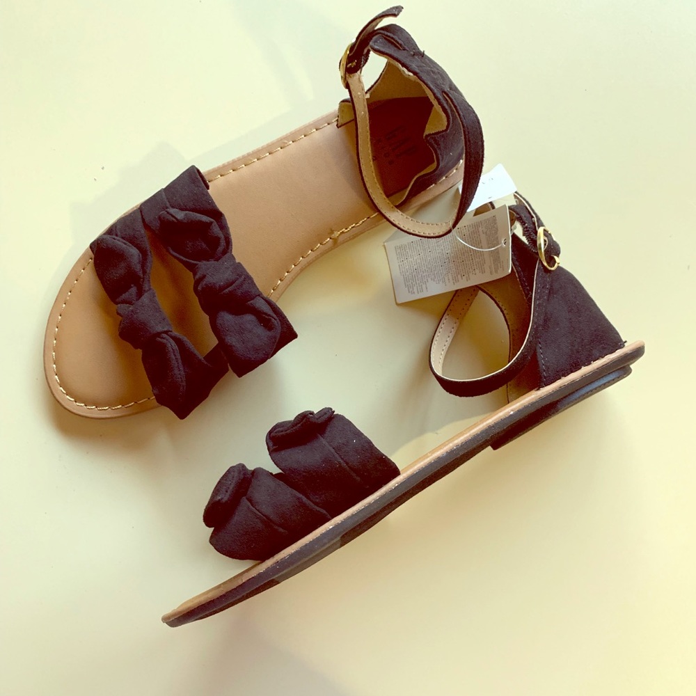 Gap Kids Black Sandals - NEW